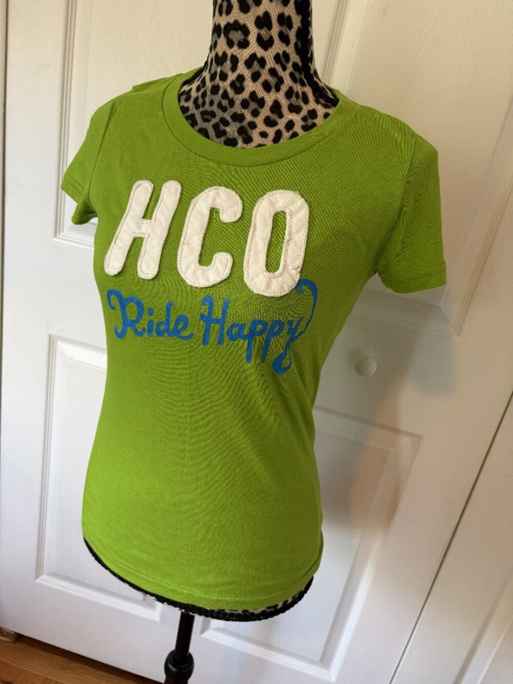 VTG 2000s Hollister Lime Green Applique Baby Tee Cursive Ride Happy S